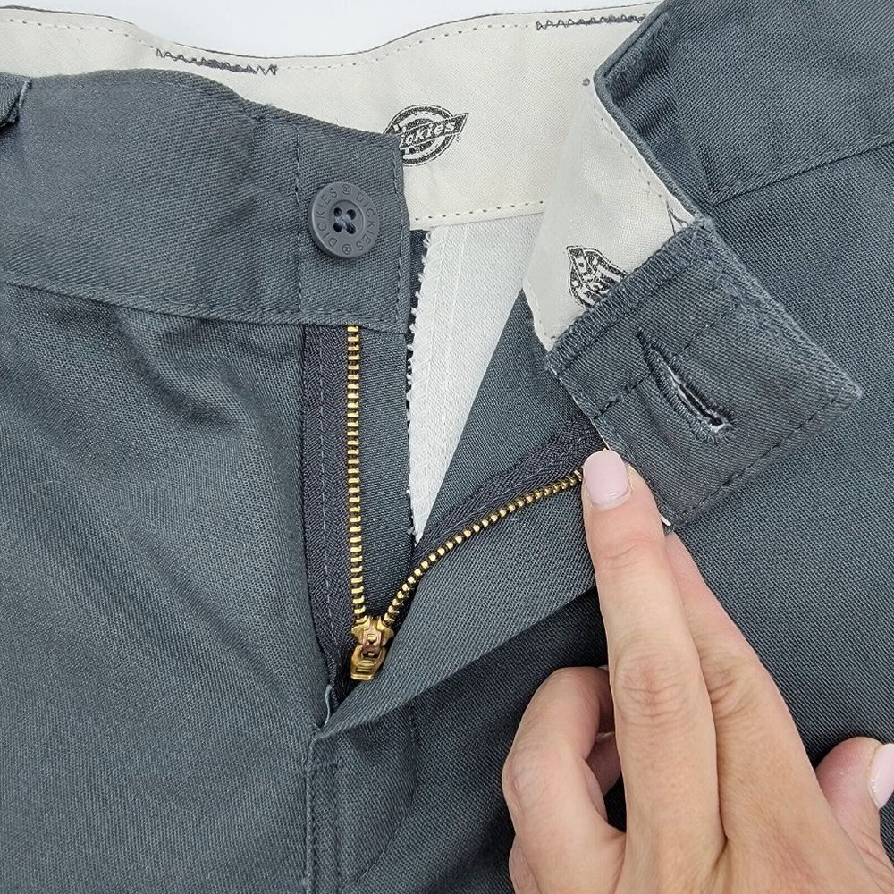 Dickies Flex Cargo Shorts Mens 30 Relaxed Fit Gray Pockets Twill Workwear - Picture 6 of 16